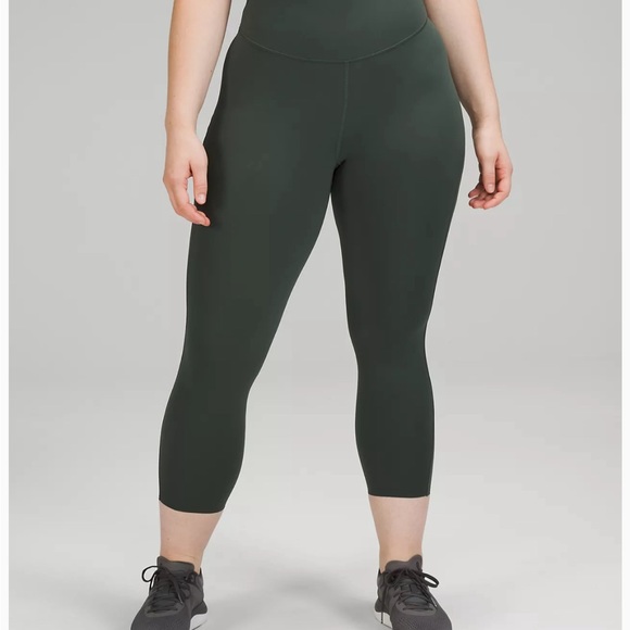 Lululemon Base Pace HR crop 23” legging size 14 - Picture 3 of 4